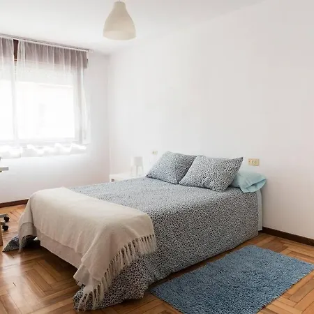 Apartment Piso Luminoso En El Centro De 8 Personas *