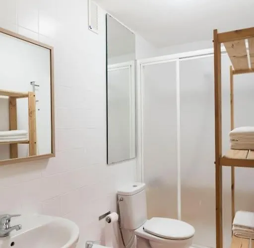 Apartman Piso Luminoso En El Centro De 8 Personas Vigo